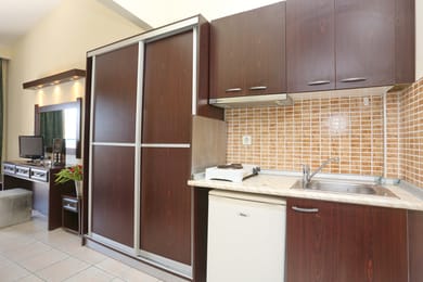 Philoxenia Village Hotel - Image 6