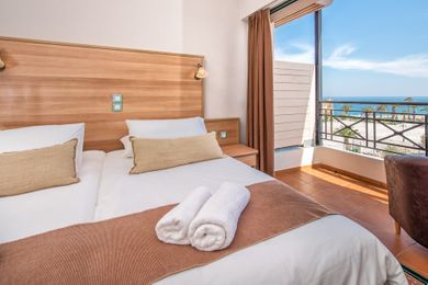 Phoenix Hotel Zante - Image 2