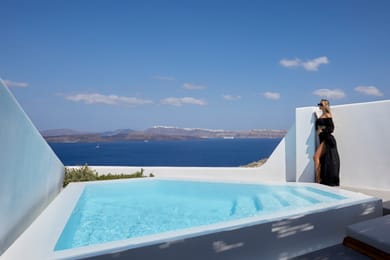 The Diamond Suite with Diamond Infinity Heated Pool - Caldera Sea View