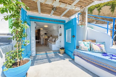 Pigi Zois Fisherman House Milos - Image 4