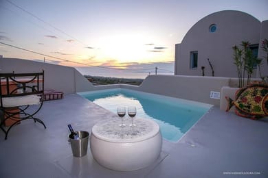 Signature Villa 2 Bedrooms with Outdoor Jetted Pool and Sea & Sunset View