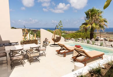 Luxury Villa 3 Bedrooms with Outdoor Jetted Pool and Sea & Sunset View