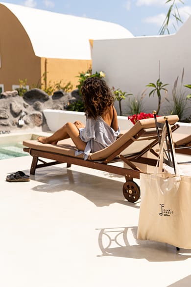 Pink Freud Villas - Image 5