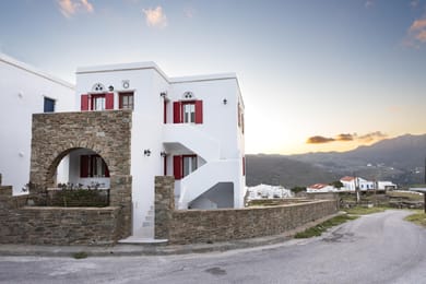 Pirgos Suites - Image 7