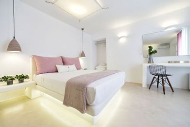 Superior Suite with Sea View and Outdoor Jacuzzi