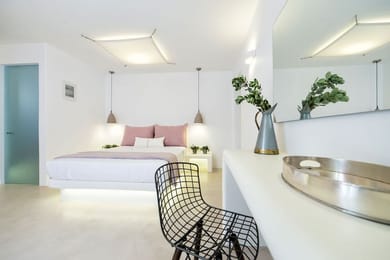 Superior Suite with Sea View and Outdoor Jacuzzi