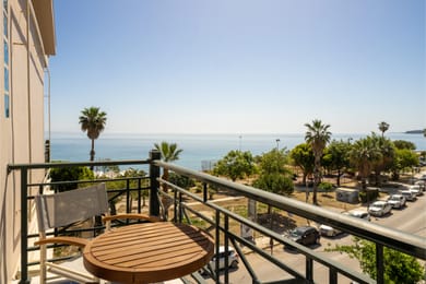 Family Room with Sea View