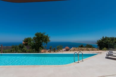 Villa E
