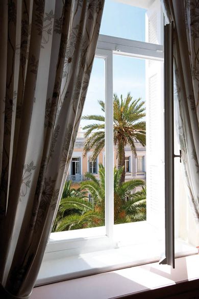 Double Honeymoon room with City View