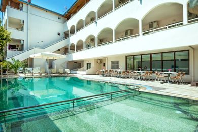 Elinotel Polis Hotel - Image 2