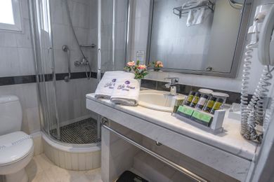 Polis Grand Hotel - Image 5