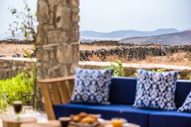 Portes Suites & Villas Mykonos - Image 6