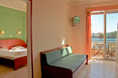 One-Bedroom Apartment (2-3 adults)