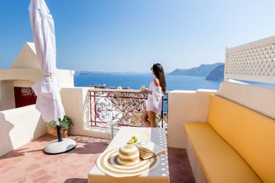 Poseidon Mansion Oia - Image 3