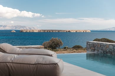 Grand Suite sea view private pool