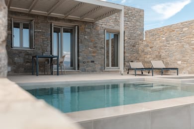Signature Suite sea view private pool