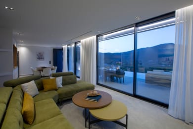 Pothos Executive Suite with Private Pool