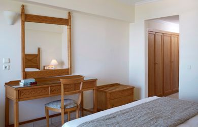 Mitsis Petit Palais - Image 4