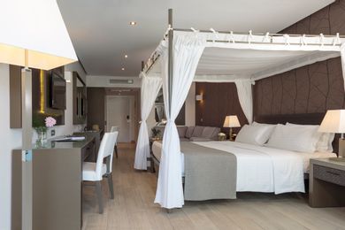 Junior Suite with Private Pool