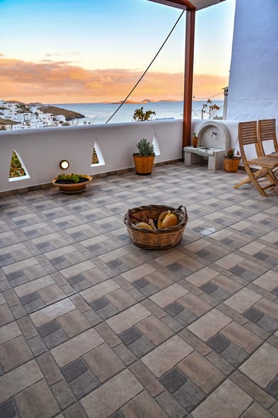 Primrose Apartments - Image 2