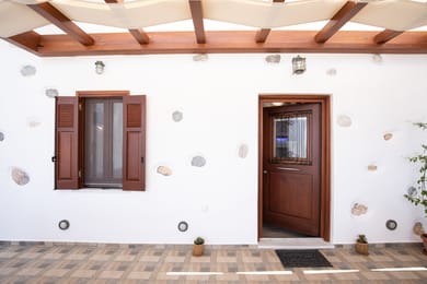 Primrose Apartments - Image 4