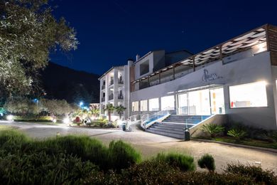 Princess Golden Beach Hotel - Image 6