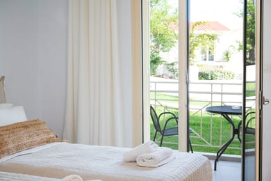 Deluxe Double or Twin with Pool View