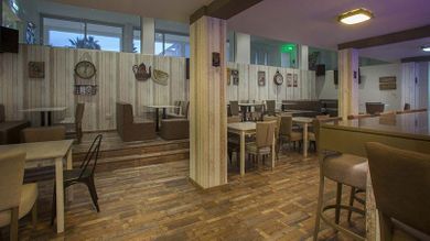 Princessa Vera Hotel Apartments - Image 2