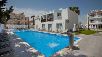 Princessa Vera Hotel Apartments - Image 5