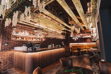 Project 3 Urban Chic Hotel - Image 7