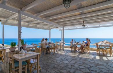 Psaravolada Hotel Milos - Image 5
