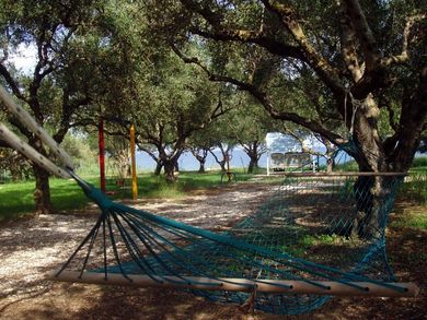 KAVOS PSAROU STUDIOS AND APARTMENTS - Image 4