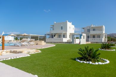 Sun and Moon Villas Naxos - Image 3