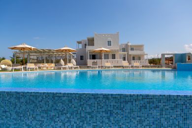 Sun and Moon Villas Naxos - Image 6