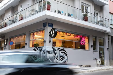 The Q Hotel - Image 2