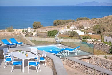 Queen of Santorini - Image 2