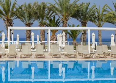 Queen's Bay Hotel Cyprus - Image 7