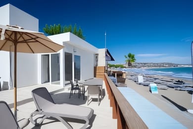 Deluxe Room Beach Front