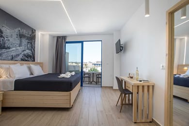 Deluxe Double Side Sea View