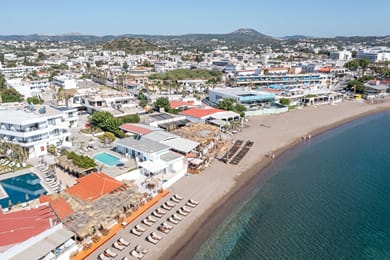 Raffaello Beach - Image 7