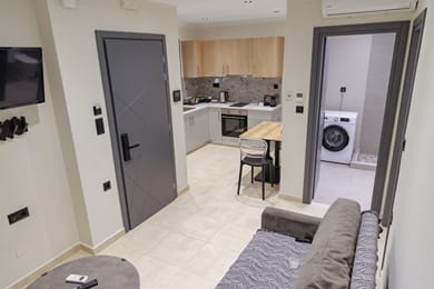 Two Space / 4ppl / 1st floor
