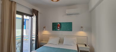 Queen Studio with Double Bed