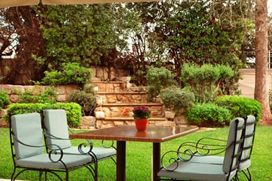 Zeus Essence Ramada by Wyndham Athens - Image 4