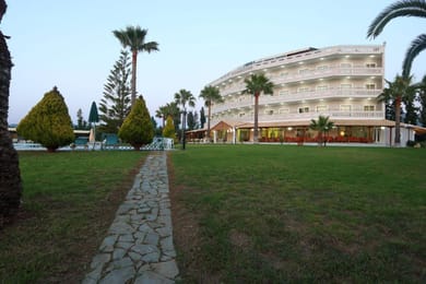 Regina Hotel Chania - Image 4