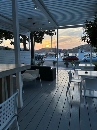 Relux Ios Hotel - Image 4