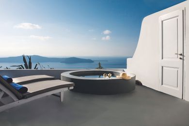 Honeymoon Double with outdoor Hot Tub