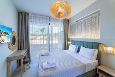 Maraboo Suites Nikiti Halkidiki - Junior Suite Road View