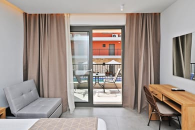 Maltepe Luxury Accommodation Kallithea Halkidiki  - Twin Room with Pool View