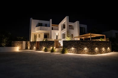 Reya Suites - Image 3