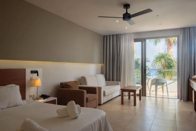 Junior Suite with Pool View